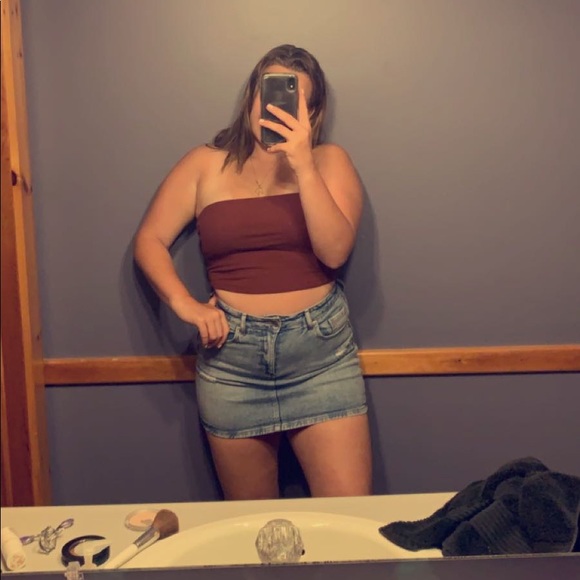 Meet your Posher, Kayla - Picture 1 of 1